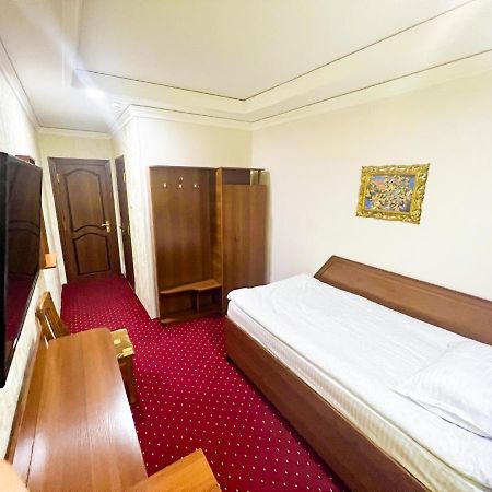 Reikartz Urgench Hotel Екстериор снимка
