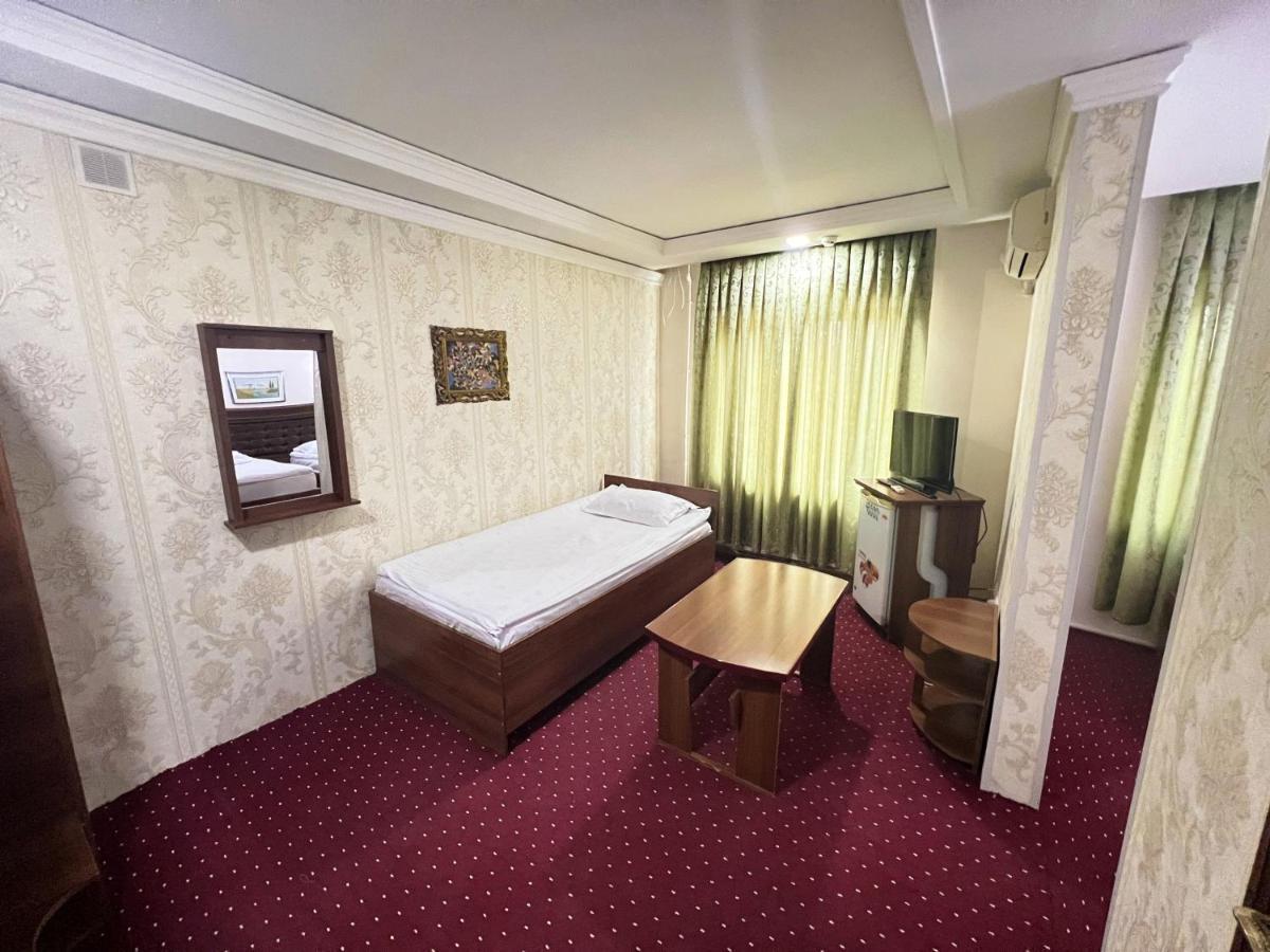 Reikartz Urgench Hotel Екстериор снимка