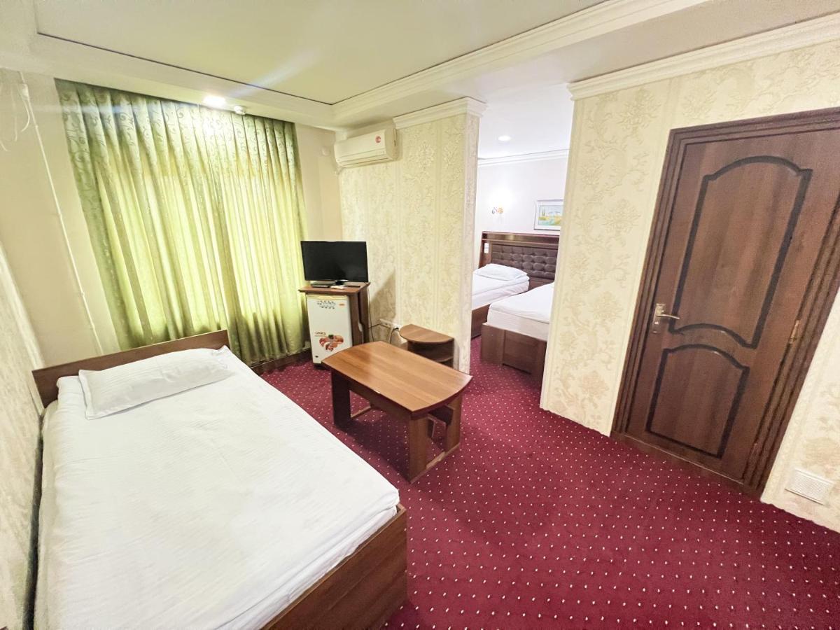 Reikartz Urgench Hotel Екстериор снимка