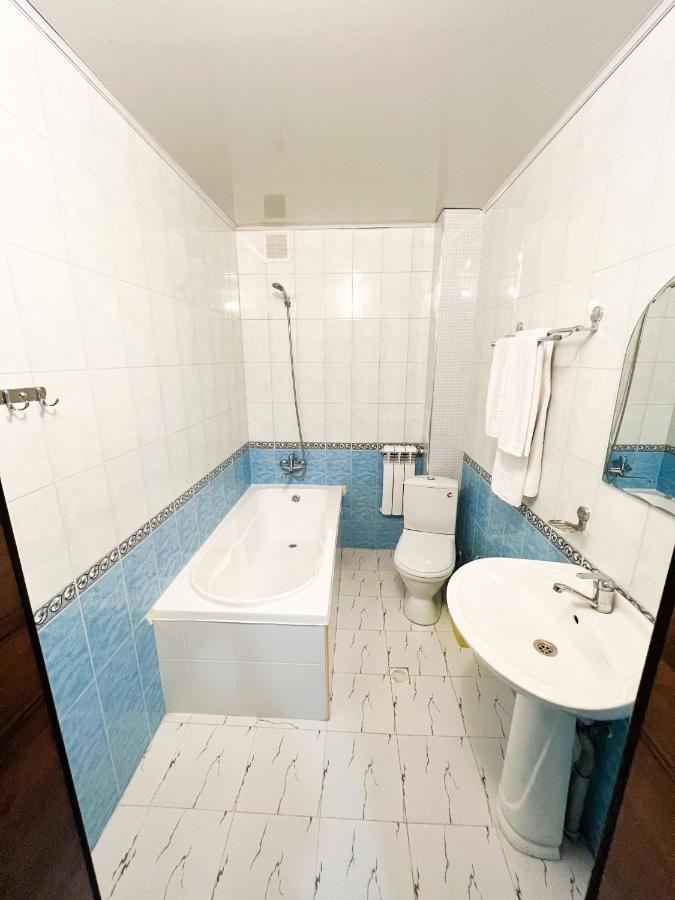 Reikartz Urgench Hotel Екстериор снимка